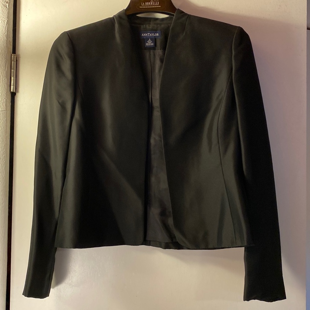 Ann Taylor black silk jacket size 4